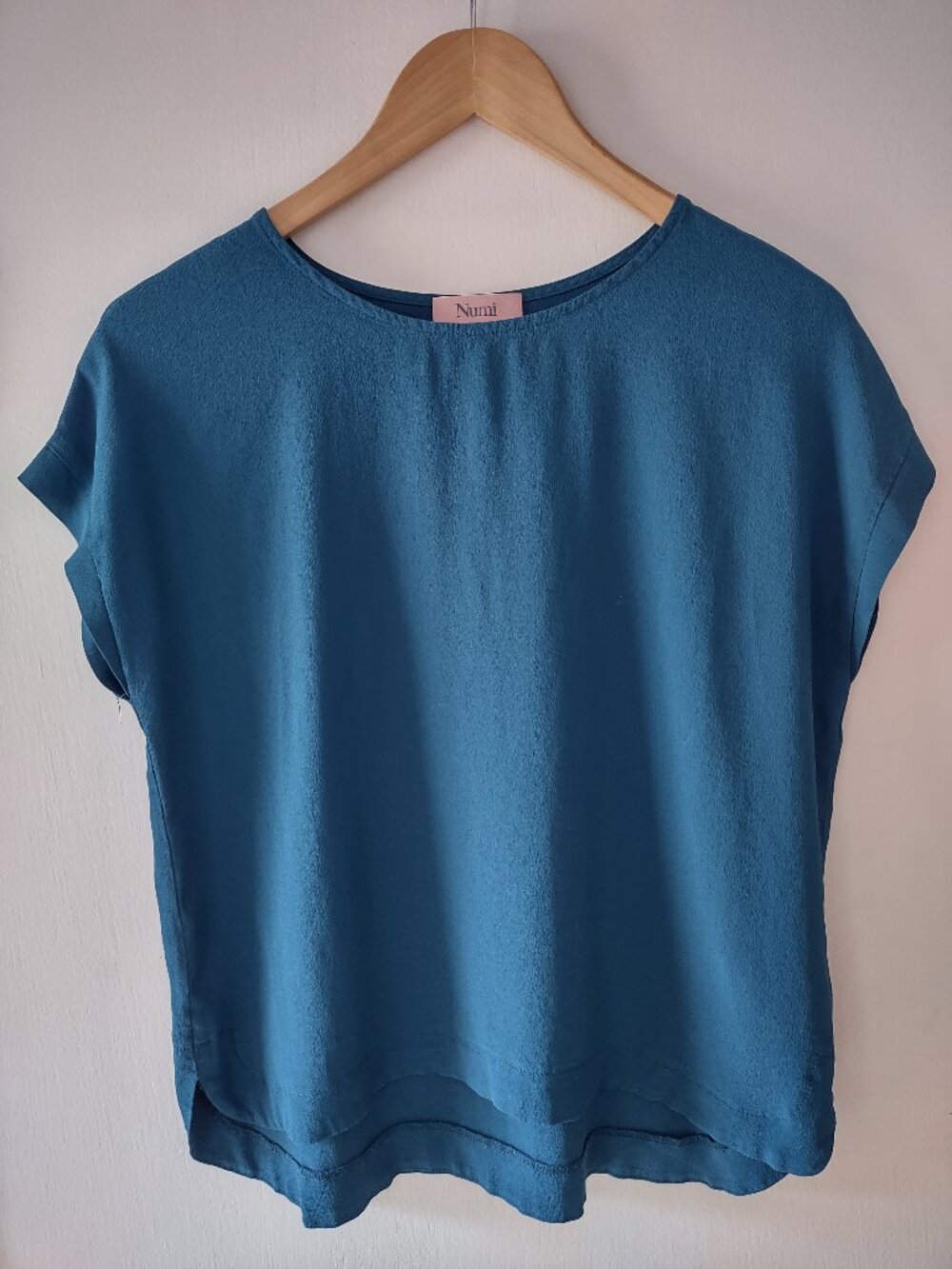 Numi Women's Silk Blend Teal Short Sleeve Blouse Size Small Cap Sleeve